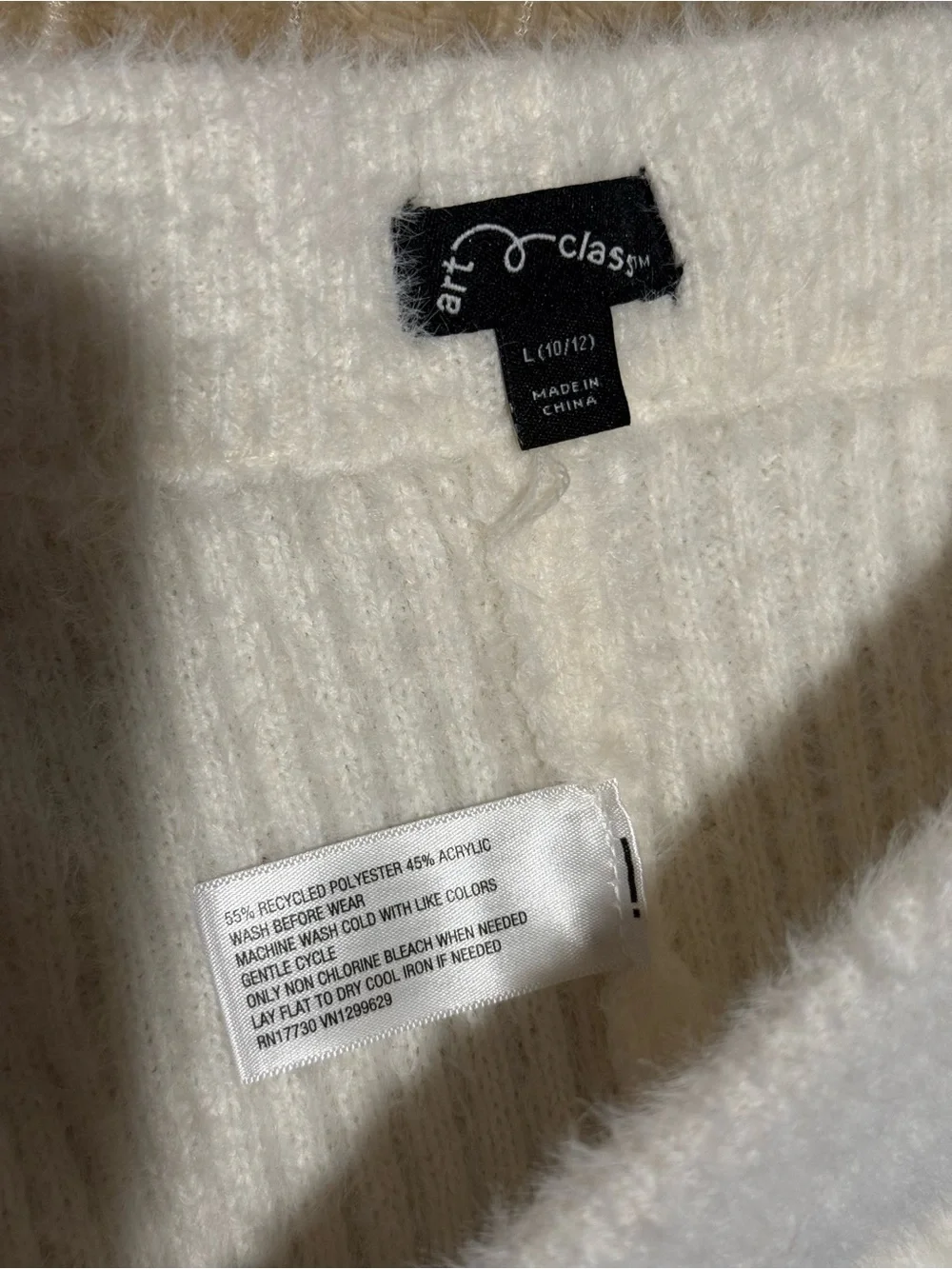 Art Class Girls Fuzzy Knit Flare Pants Size L 10/12 Cream Ivory NWT Soft Cozy